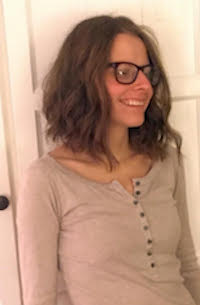 Ashley Kunsa author photo